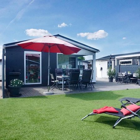 Ferienhaus Ufergeheimnis Am Guelser Moselbogen I 2 Sz I 5 Gaeste I Badebucht I Grill I Garten Coblence Extérieur photo