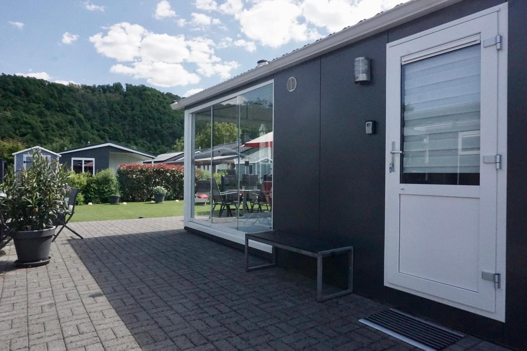 Ferienhaus Ufergeheimnis Am Guelser Moselbogen I 2 Sz I 5 Gaeste I Badebucht I Grill I Garten Coblence Extérieur photo