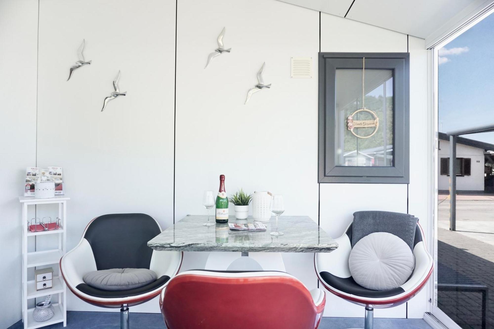 Ferienhaus Ufergeheimnis Am Guelser Moselbogen I 2 Sz I 5 Gaeste I Badebucht I Grill I Garten Coblence Extérieur photo